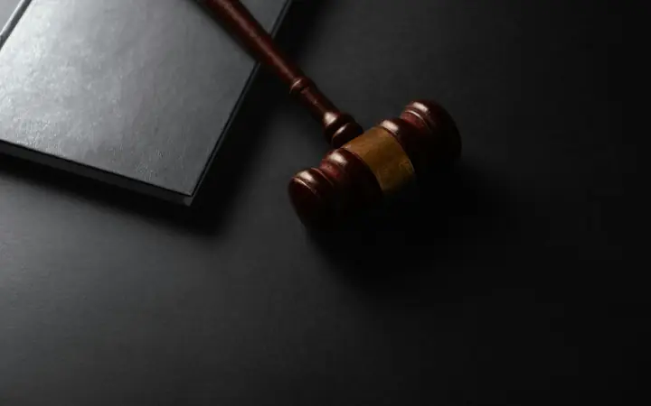 Delitos tributarios: Defensa penal cuando el SII presenta una querella o investig